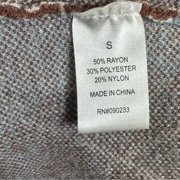 Kendall & Kylie blue and brown plaid crop sweater top size small - Picture 5 of 5